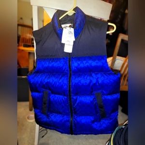 Men's Coach Puffer Vest , size Large , Royal Blue and Dark Blue.